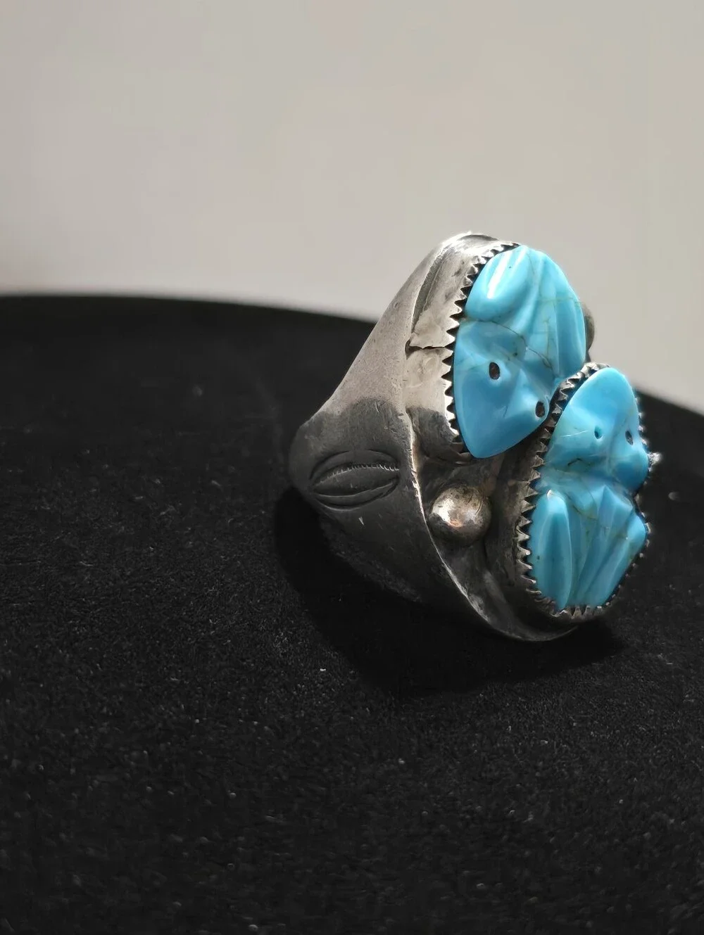 Vintage Native American Sterling Silver Carved Turquoise Ring Size 10.75 34.8 gr